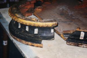 Restoratin of console 18th century - Before