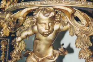 Restoratin of console 18th century - Detailed