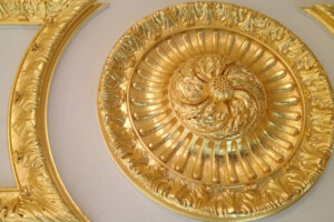 Reproduction of Sculpted doors for a private hotel in Paris